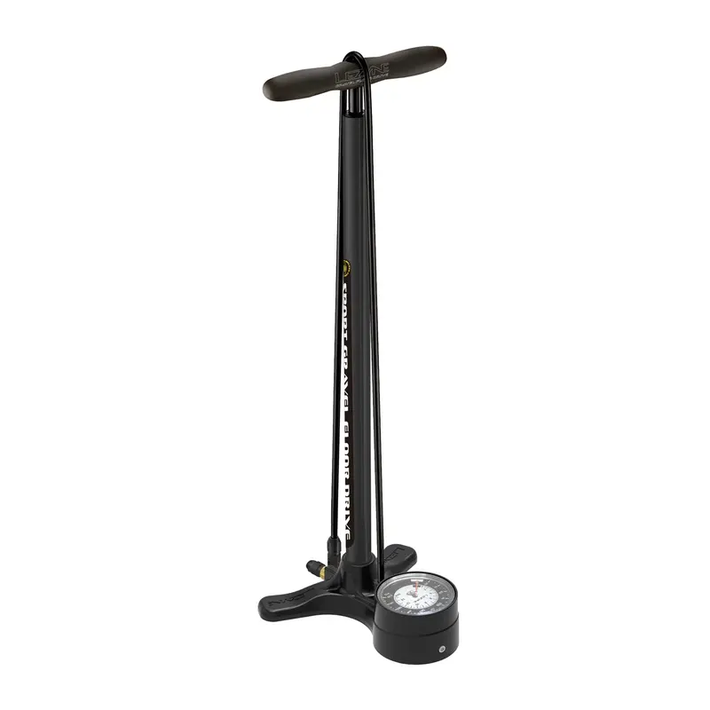 Sport-Oriented Gravel Drive Lighting Kit 1